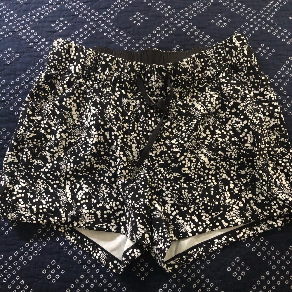 On the fly lulu shorts
